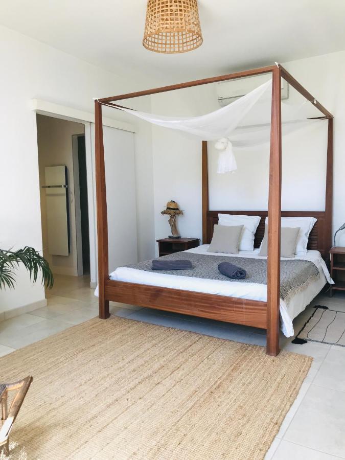 Ferme St Pierre 2 Suites Avec Repas, Piscine, Clim, Cheminee Ou Baignoire Spa Chabeuil Eksteriør bilde