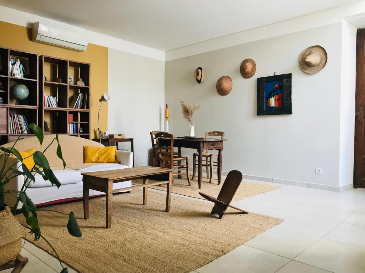 Ferme St Pierre 2 Suites Avec Repas, Piscine, Clim, Cheminee Ou Baignoire Spa Chabeuil Eksteriør bilde