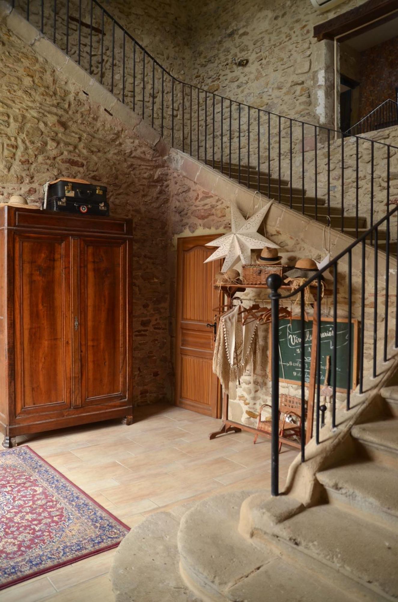 Ferme St Pierre 2 Suites Avec Repas, Piscine, Clim, Cheminee Ou Baignoire Spa Chabeuil Eksteriør bilde